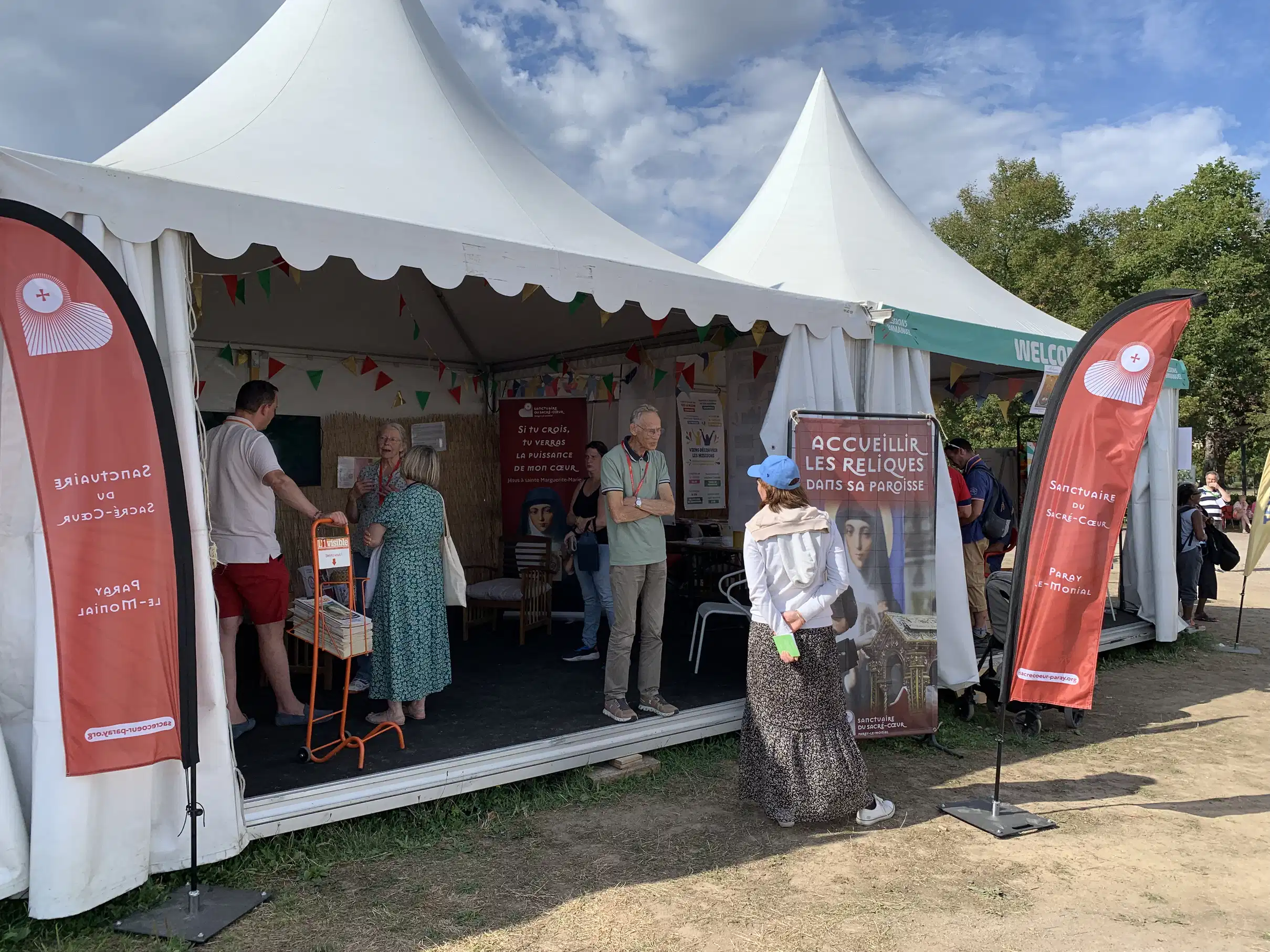 Le stand du Sanctuaire